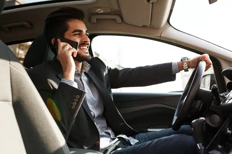 Téléphoner au volant pourquoi c'est interdit