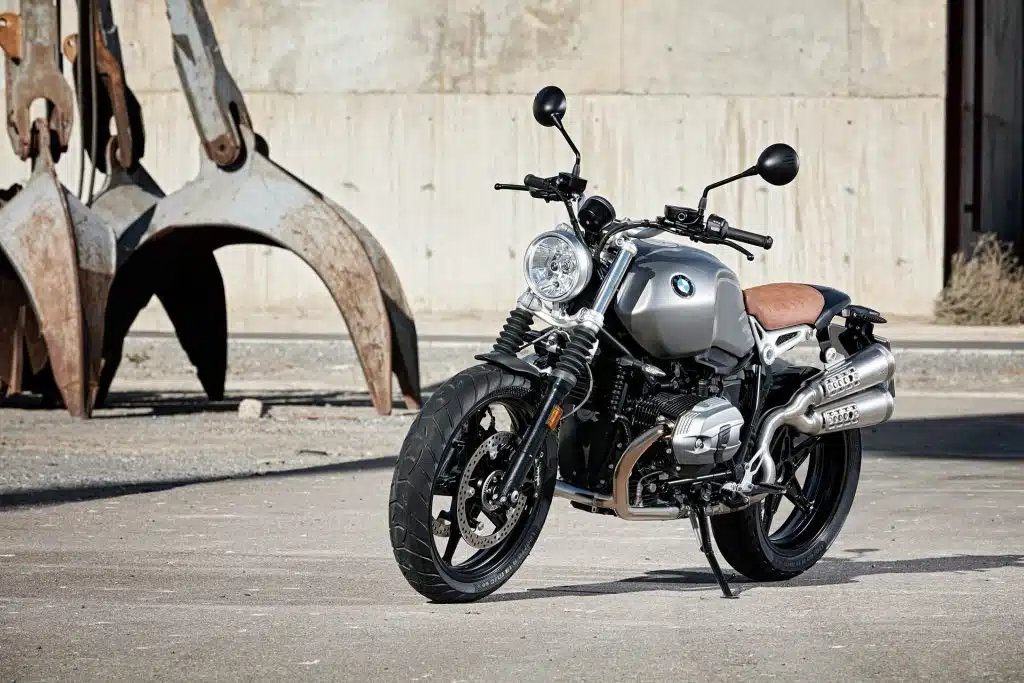 BMW NineT